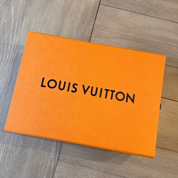 Louis Vuitton BRAND new!!!!! Starboard Espadrilles NEVER WORN!!! - Picture 3 of 10